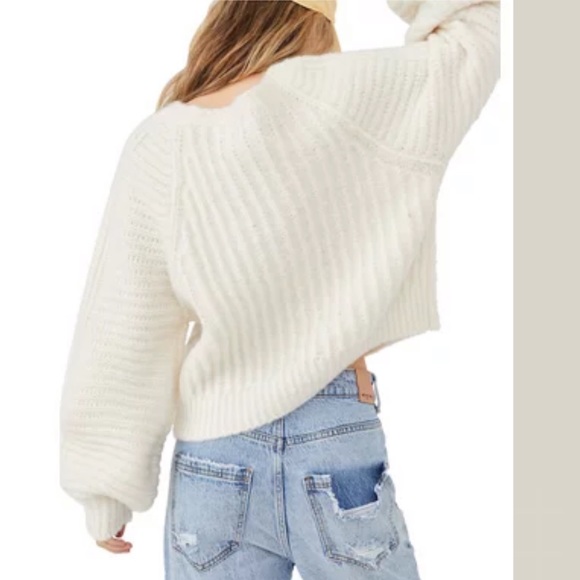 Free People Pullover Sweater - Picture 4 of 6